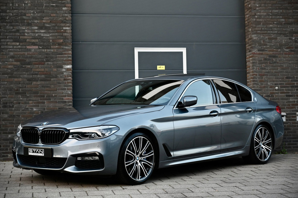 BMW 5 Serie BMW 540i High Executive M-Sport | RWD | Bowers & Wilkins | HUD | Pano | Dealeronderhouden 53099124-3.jpg | Stan Automotive