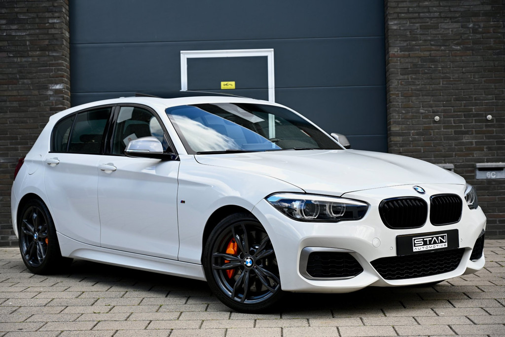 BMW 1 Serie M140i Edition Shadow High Executive | 1e Eig. | Vol | RWD | 1e Lak 54223591-0.jpg | Stan Automotive