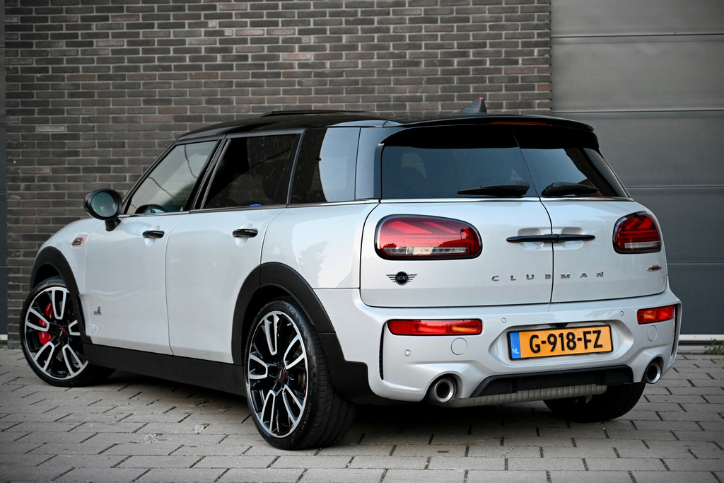 MINI Clubman JCW ALL4 2.0 Chili | Pano | Leer | NL 57159474-1.jpg | Stan Automotive