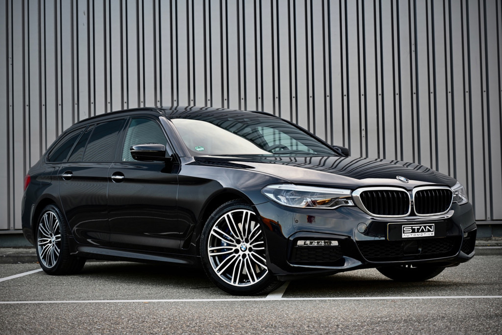 BMW 5 Serie Touring 540i xDrive M-Sport High Executive | 2e eigenaar | NL | ACC | Achterasbesturing | Pano | Nappa 57164436-0.jpg | Stan Automotive