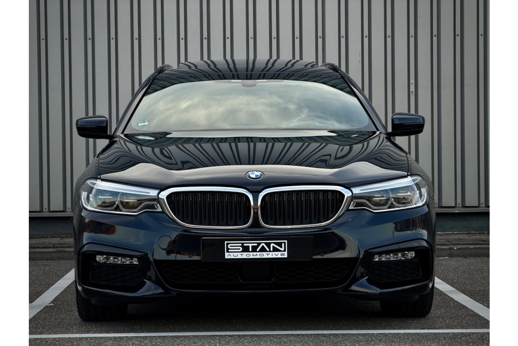 BMW 5 Serie Touring 540i xDrive M-Sport High Executive | 2e eigenaar | NL | ACC | Achterasbesturing | Pano | Nappa 57164436-4.jpg | Stan Automotive